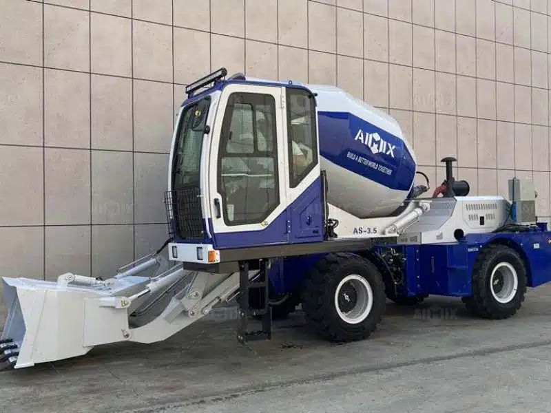 Self Loading Transit Concrete Mixer