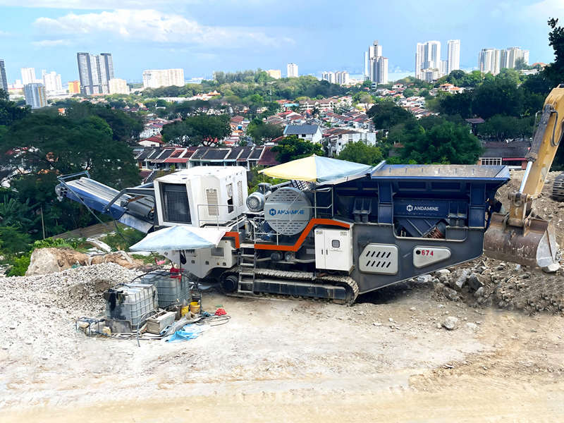 ANDAMINE Mobile Crusher onsite